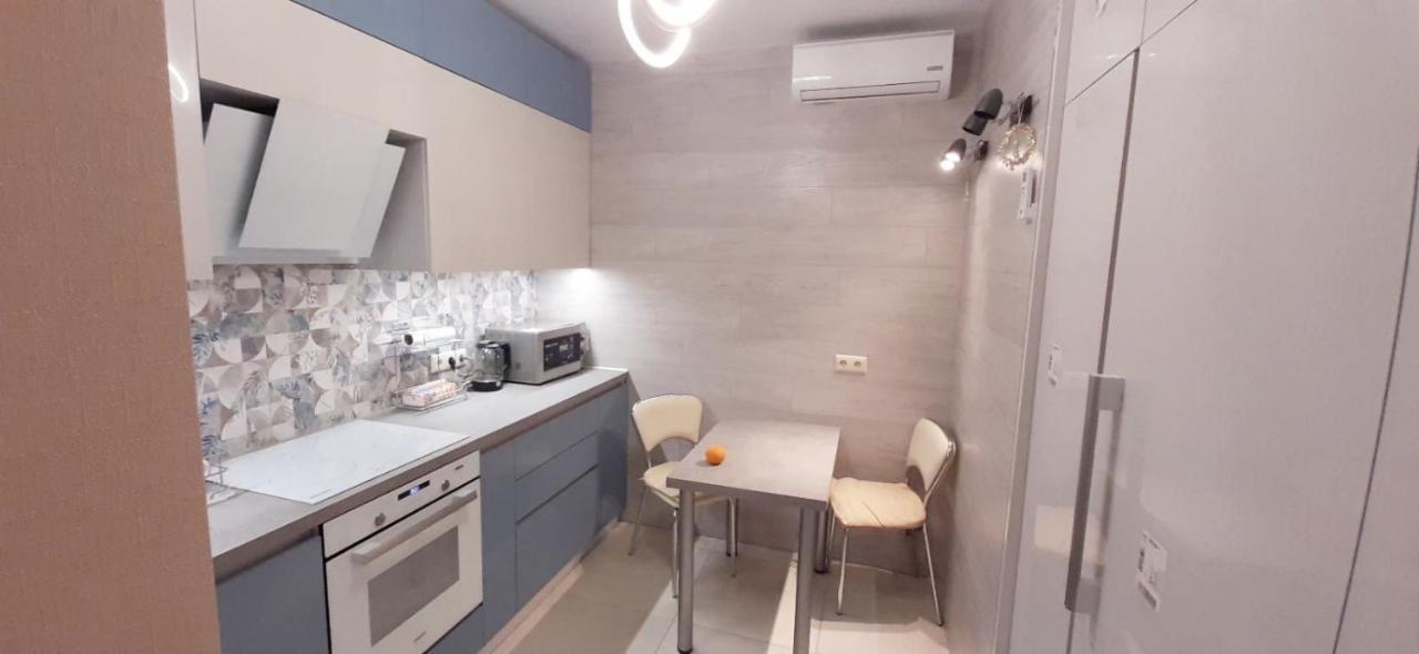 Flatservice Затишні Та Просторі Апартаменти В Жк Parklend Kiev Dış mekan fotoğraf