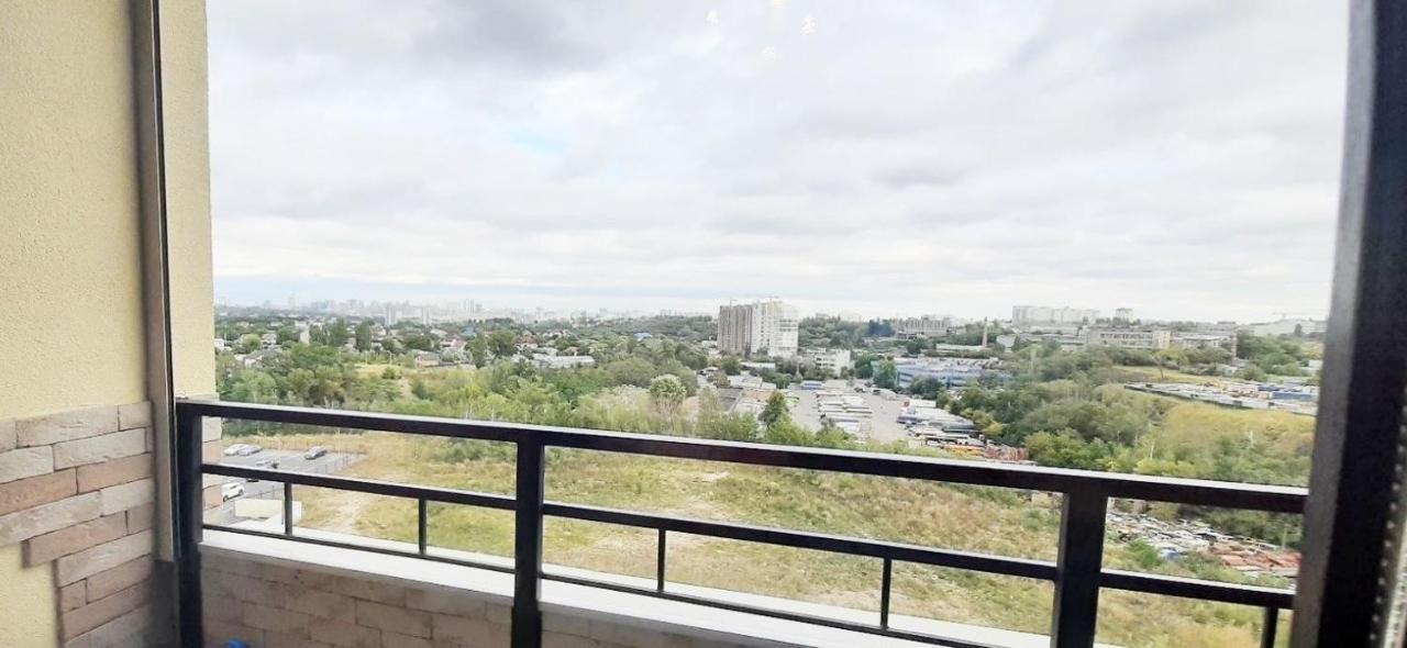 Flatservice Затишні Та Просторі Апартаменти В Жк Parklend Kiev Dış mekan fotoğraf